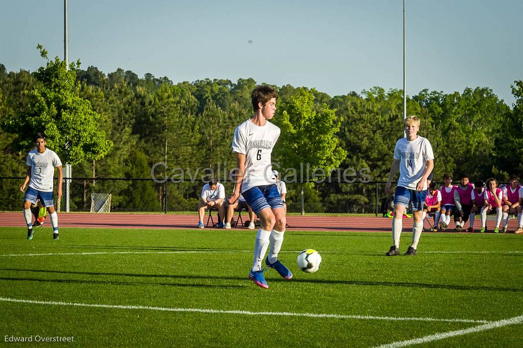 BSoccervsTLHanna_5-1-18-114.jpg