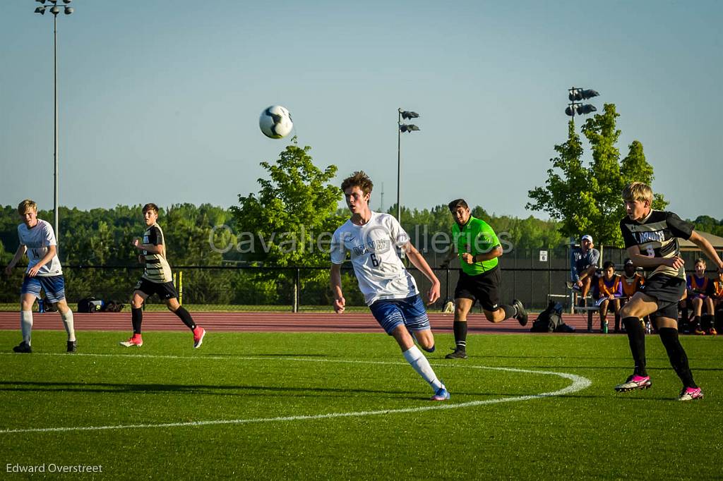 BSoccervsTLHanna_5-1-18-124.jpg