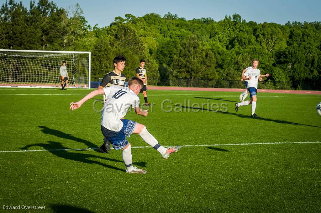 BSoccervsTLHanna_5-1-18-149.jpg