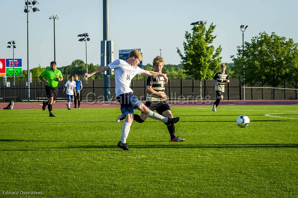 BSoccervsTLHanna_5-1-18-165.jpg