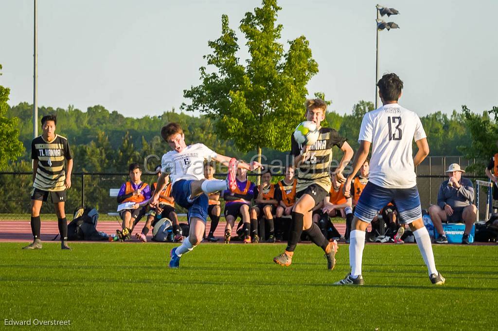 BSoccervsTLHanna_5-1-18-236.jpg