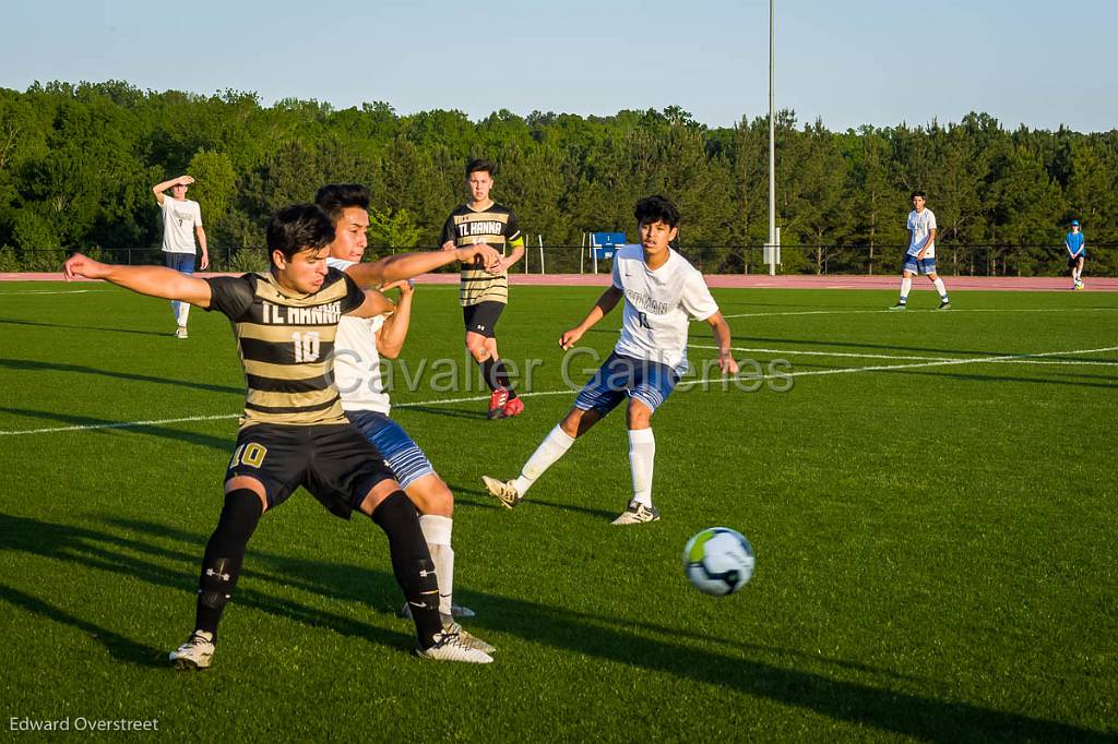 BSoccervsTLHanna_5-1-18-251.jpg