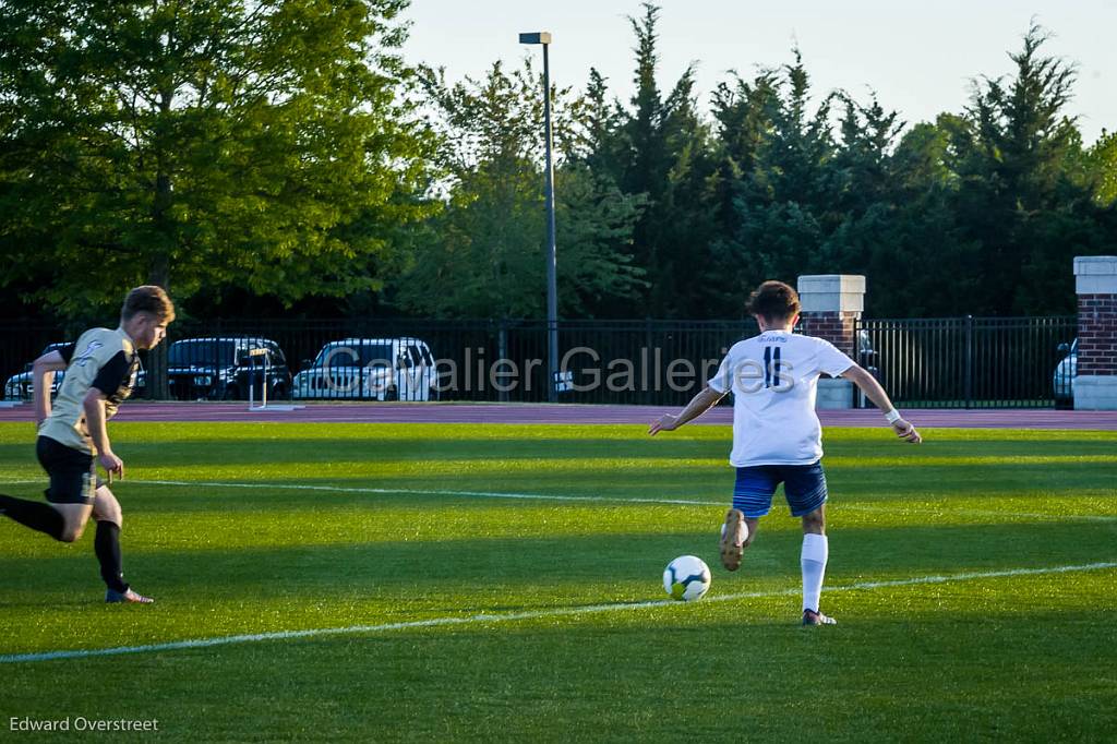 BSoccervsTLHanna_5-1-18-286.jpg