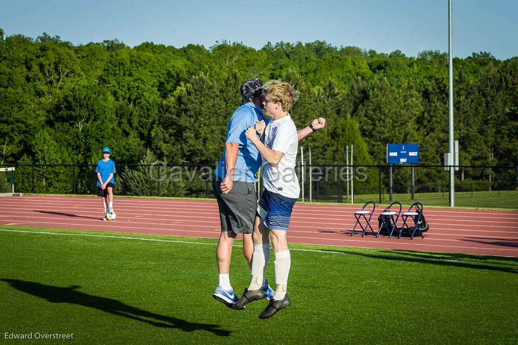 BSoccervsTLHanna_5-1-18-29.jpg