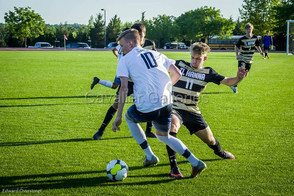 BSoccervsTLHanna_5-1-18-60.jpg