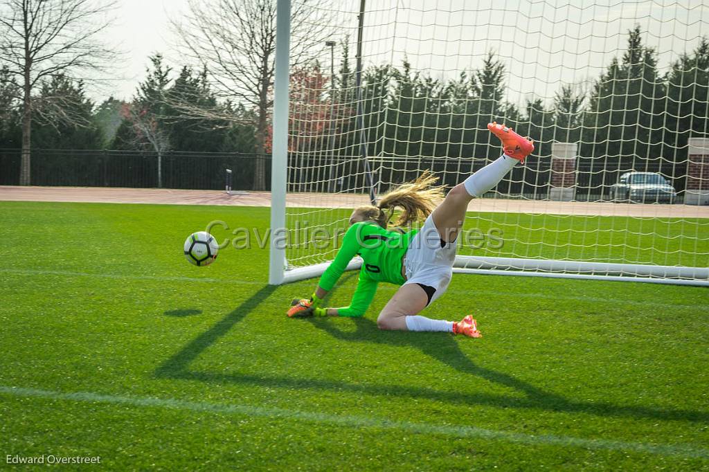 GirlsSoccerTeam168.jpg