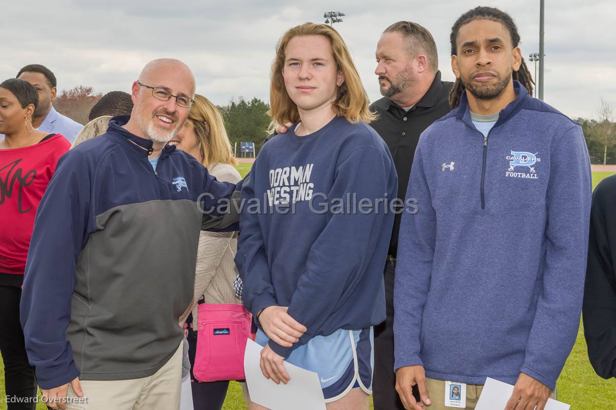 TrackSeniors_3-27-1943.jpg