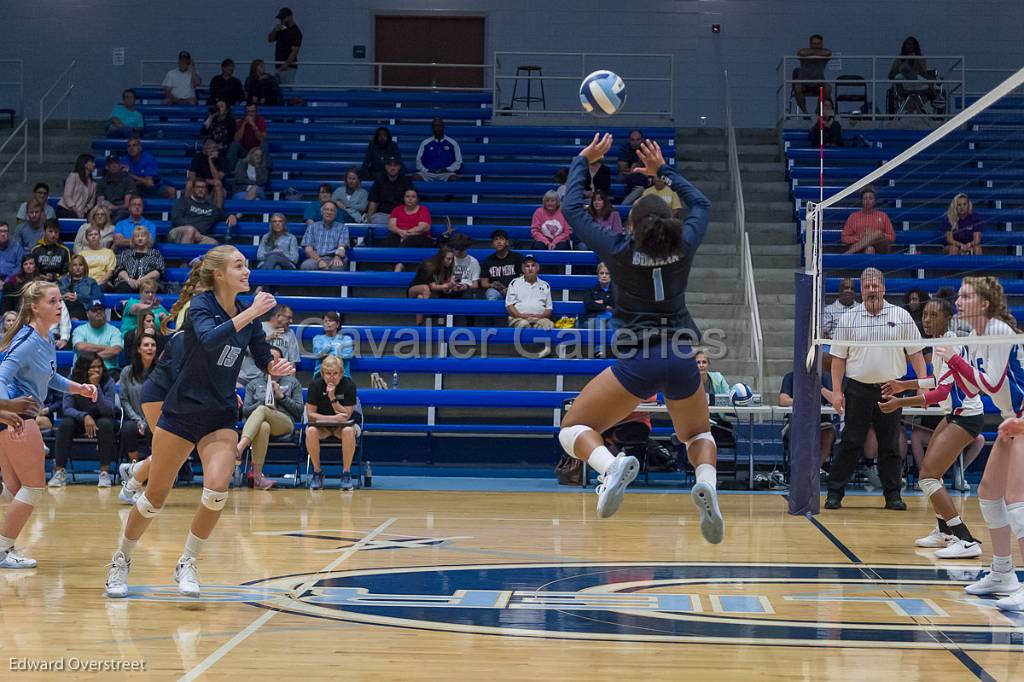 VarsityVBvsRiverside-147.jpg