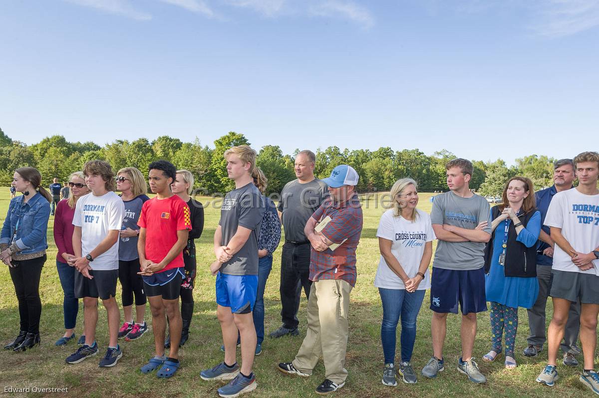 CrossCountrySeniorDay -14.jpg