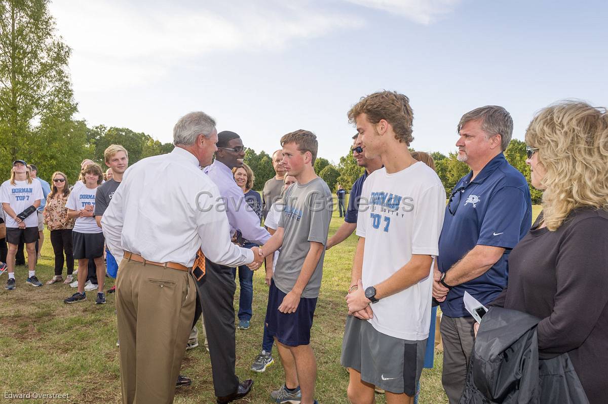 CrossCountrySeniorDay -64.jpg