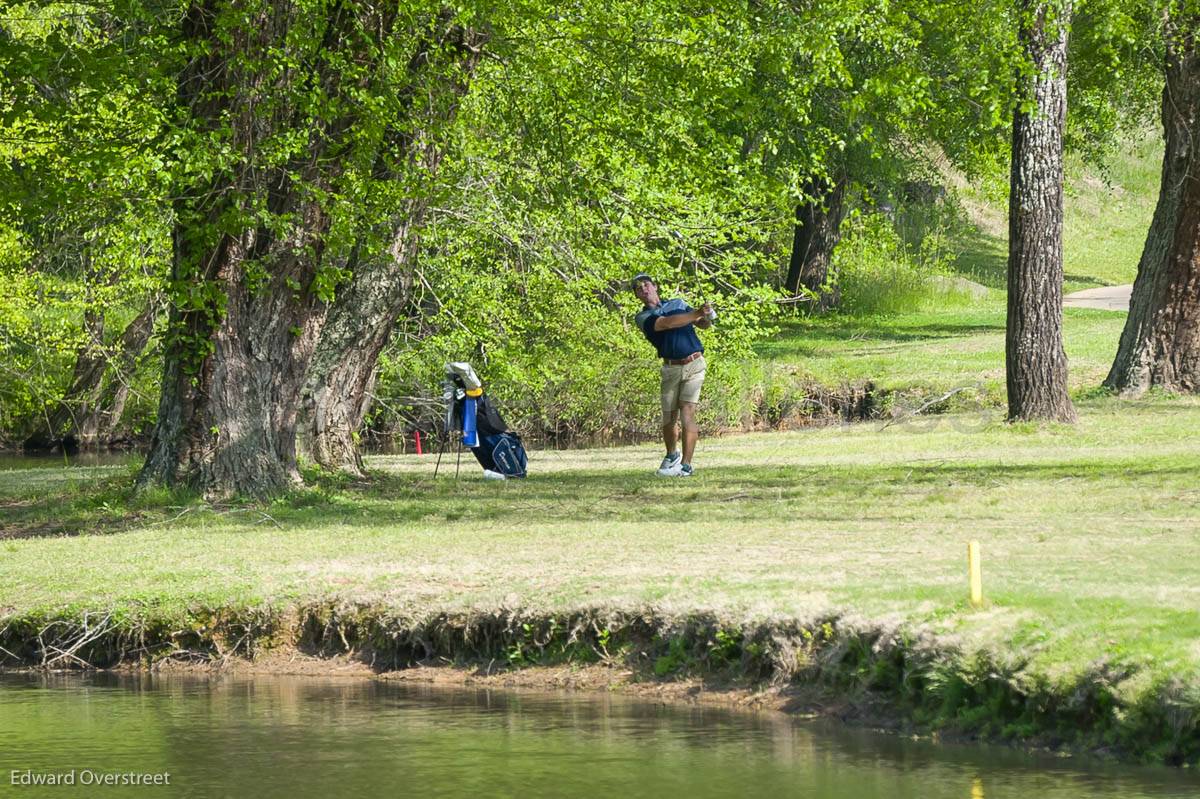 BoysGolfSeniorDay-116.jpg