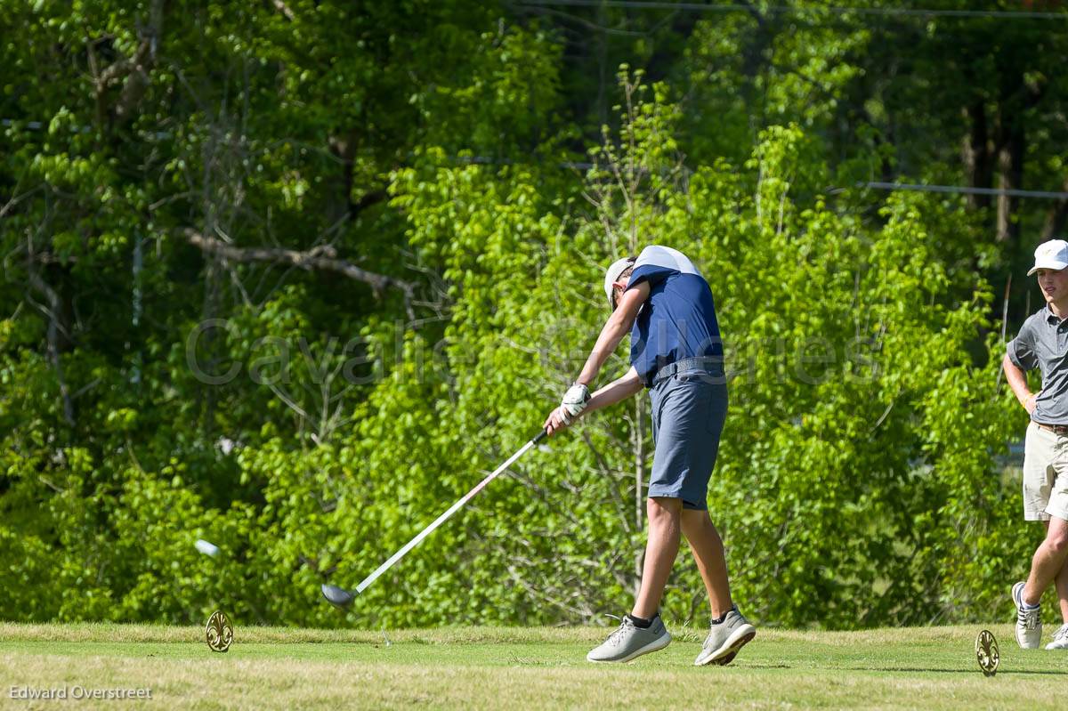 BoysGolfSeniorDay-146.jpg