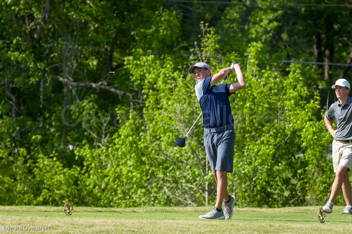 BoysGolfSeniorDay-150.jpg