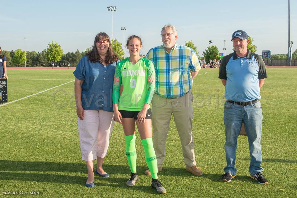 GirlsSoccerSeniorDay-10.jpg