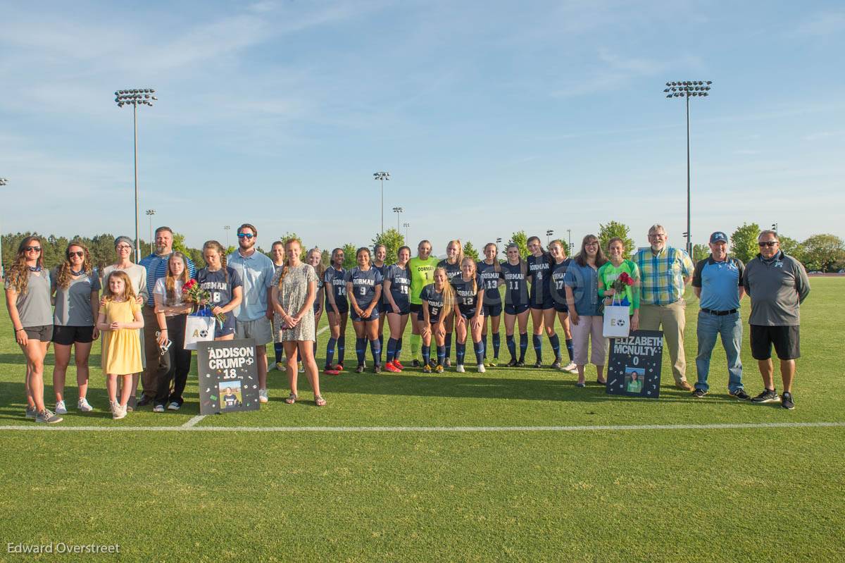 GirlsSoccerSeniorDay-40.jpg