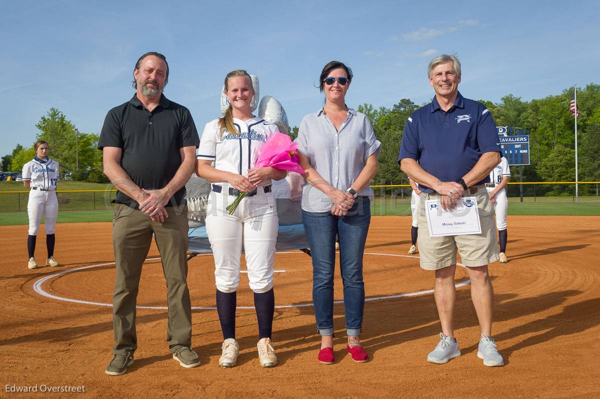 SoftballvsWade_SenoirDay -30.jpg