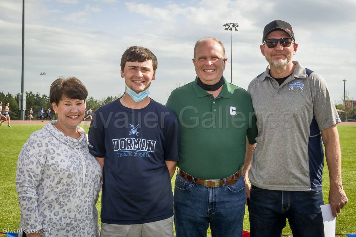 TrackSeniorNight 3-30-21-12.jpg