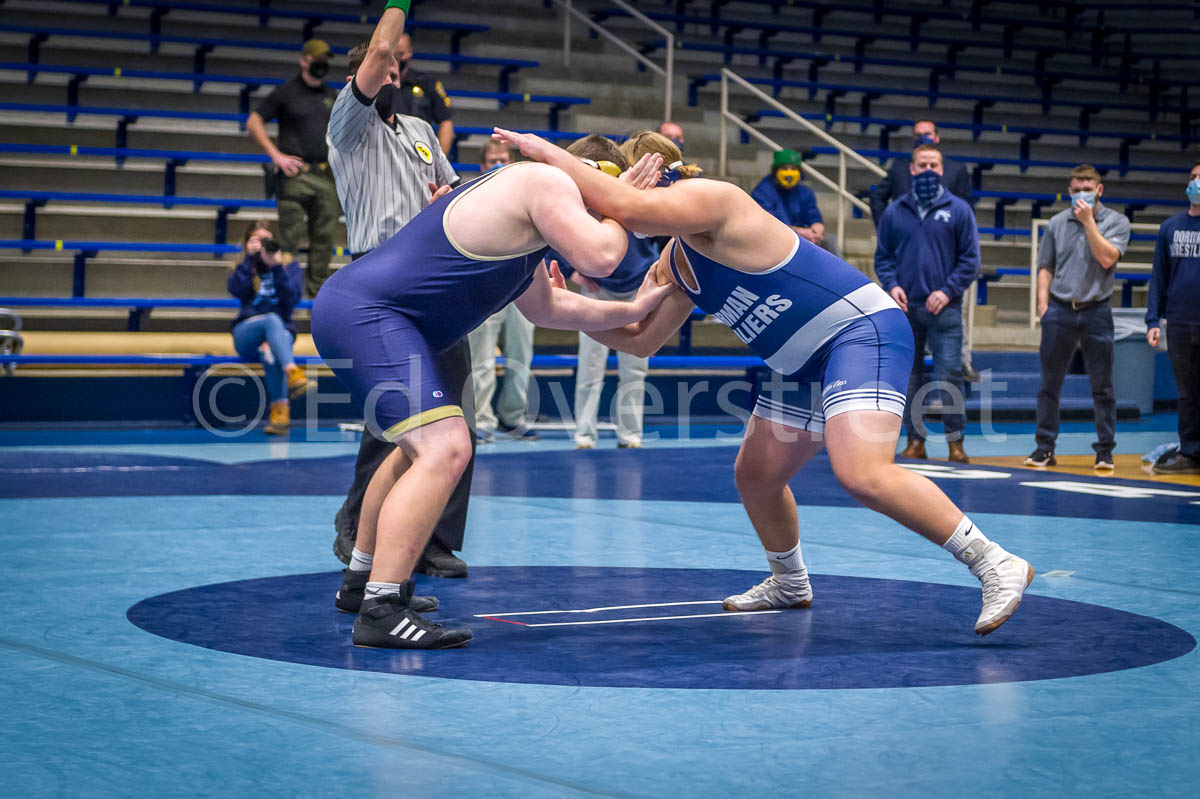 DHSWrestlingvsSHS1-21-21-355.jpg