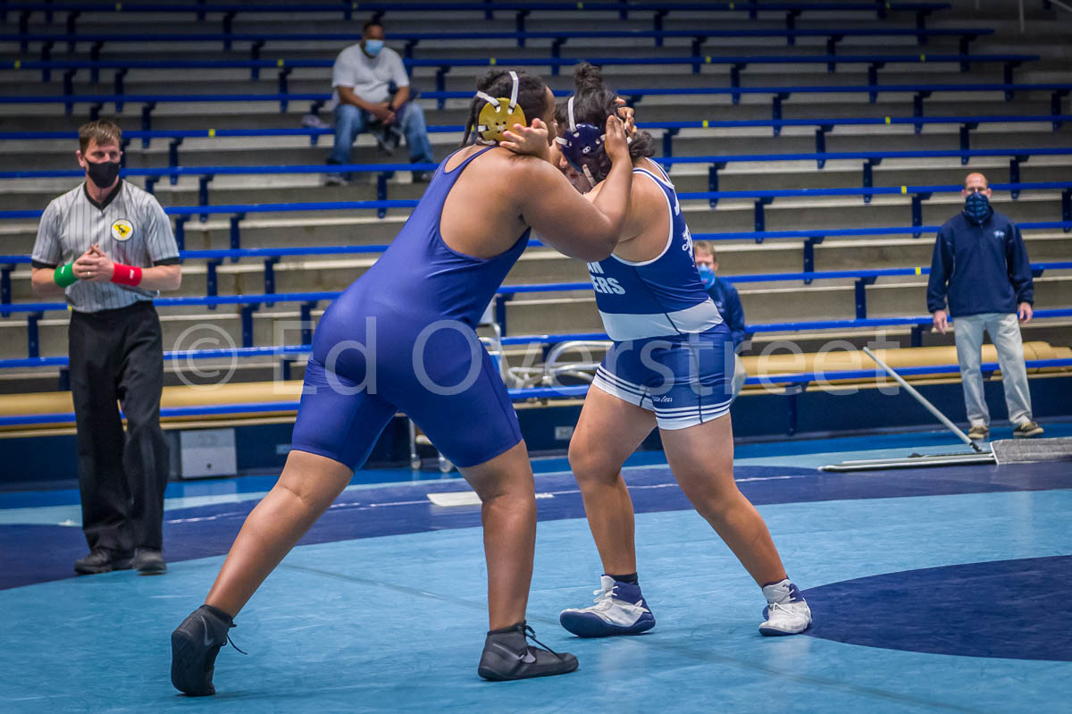 DHSWrestlingvsSHS1-21-21-81.jpg