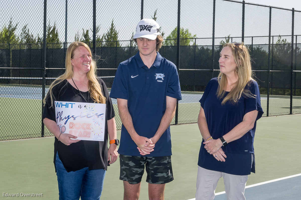 VTENvsSHS+SeniorNite_4-21-22-25.jpg