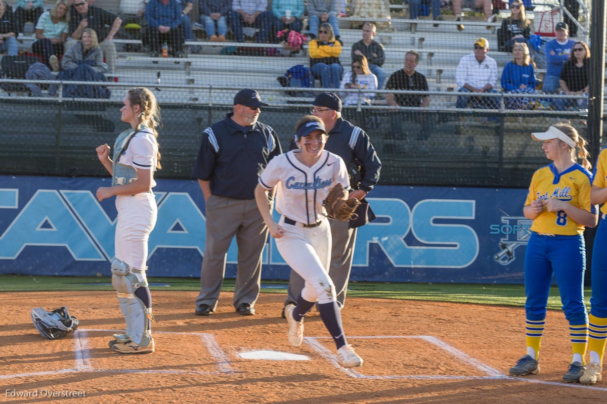 SoftballvsFtMill -129.jpg