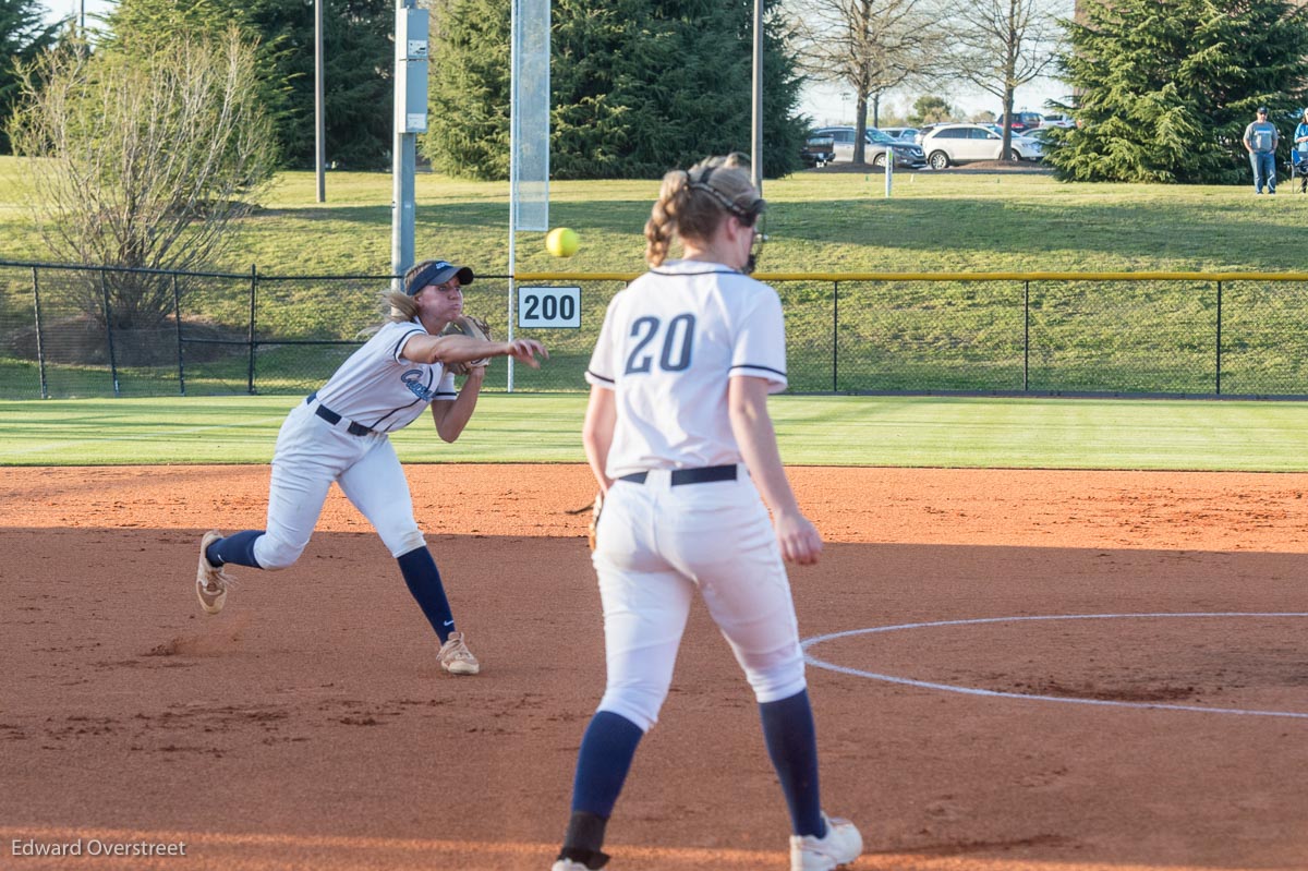 SoftballvsFtMill -208.jpg