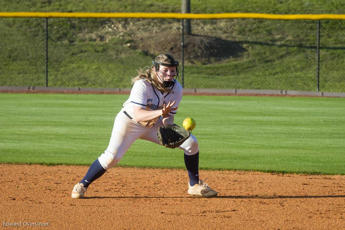 SoftballvsFtMill -47.jpg