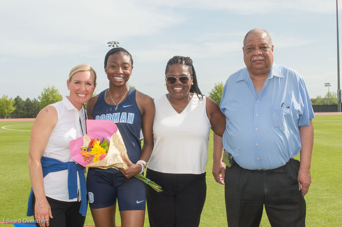 TrackSeniorDay4-12-22-12.jpg