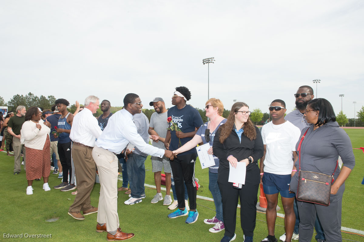 TrackSeniorDay4-12-22-48.jpg