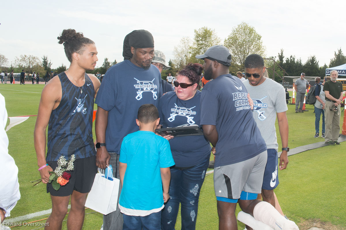 TrackSeniorDay4-12-22-57.jpg