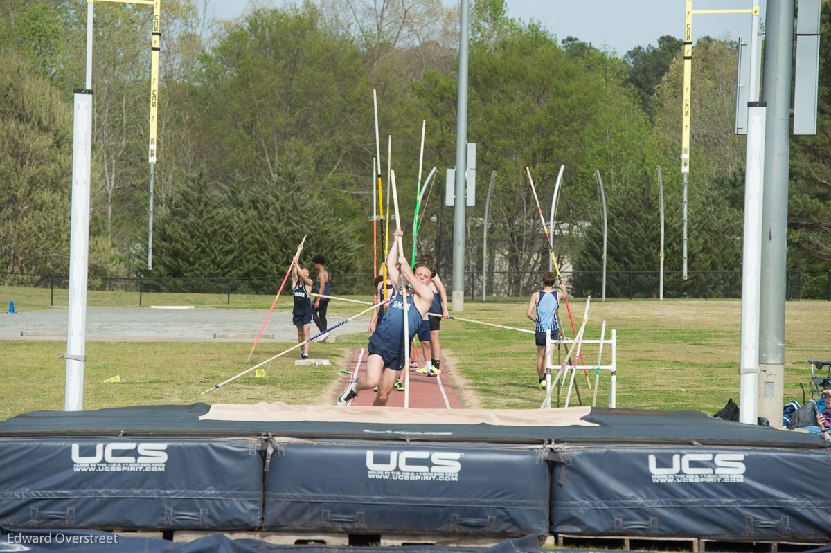 TrackSeniorDay4-12-22-70.jpg