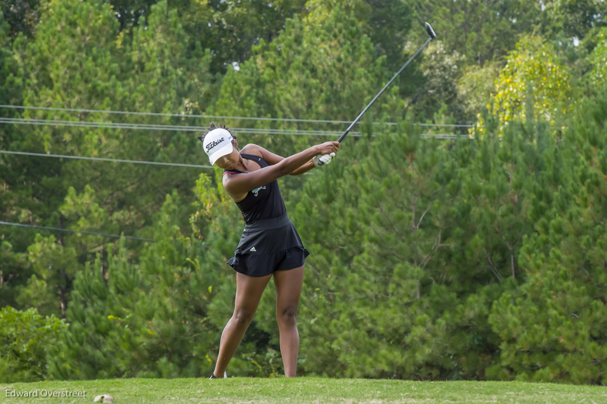 GirlsGolfvsSHS-195.jpg