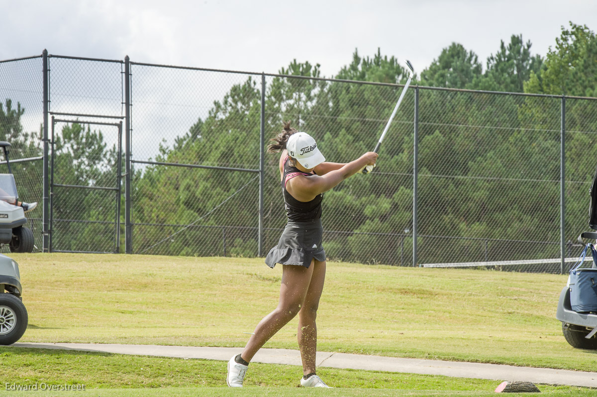 GirlsGolfvsSHS-30.jpg